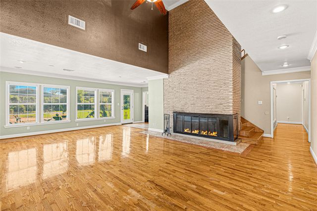 3449 N Parkwood Drive, Houston, TX 77021