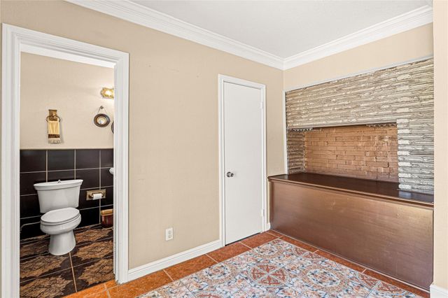 3449 N Parkwood Drive, Houston, TX 77021