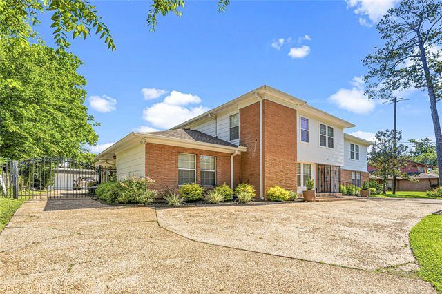 3449 N Parkwood Drive, Houston, TX 77021