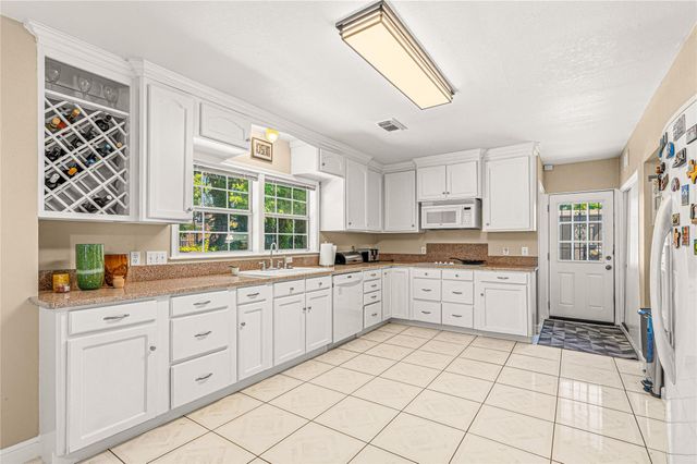 3449 N Parkwood Drive, Houston, TX 77021