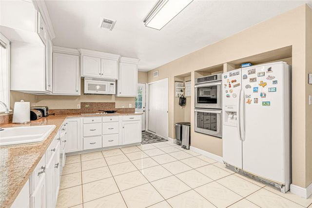 3449 N Parkwood Drive, Houston, TX 77021