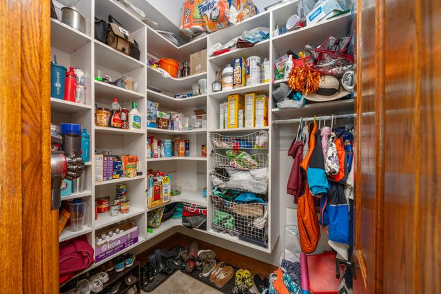 8828 Willett LN, Bent Mountain, VA 24059