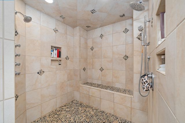 8828 Willett LN, Bent Mountain, VA 24059