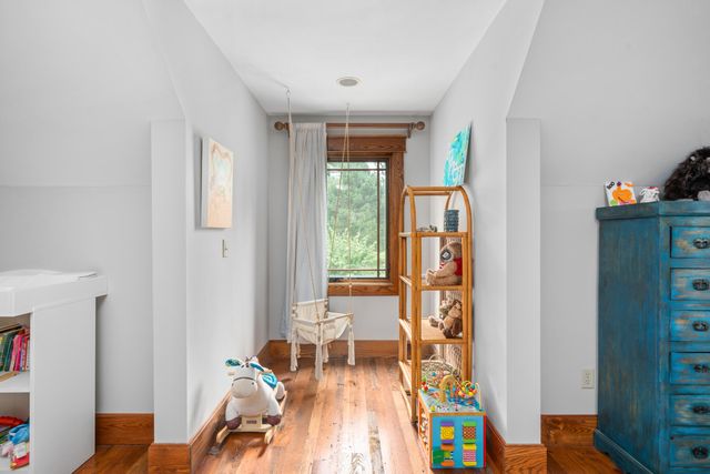 8828 Willett LN, Bent Mountain, VA 24059