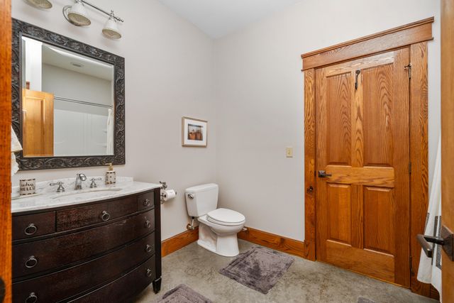 8828 Willett LN, Bent Mountain, VA 24059