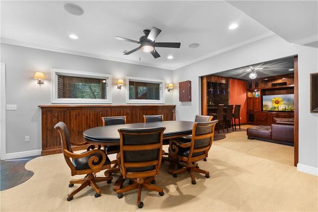 301 NW Rockhill Circle, Lee's Summit, MO 64081