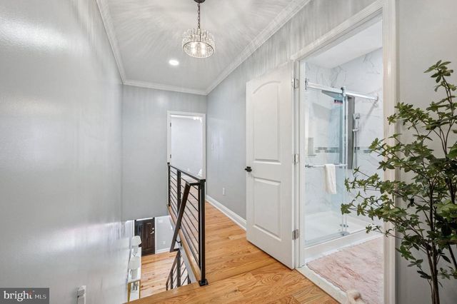 1317 S 19TH ST, Philadelphia, PA 19146