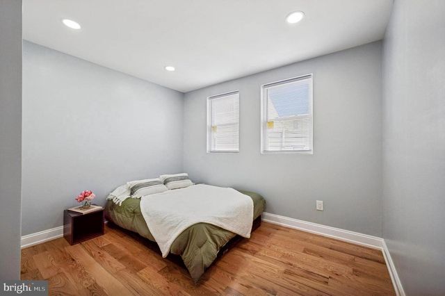 1317 S 19TH ST, Philadelphia, PA 19146