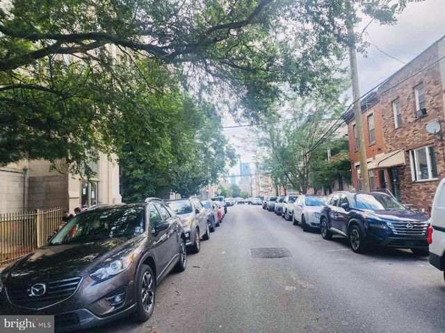 1317 S 19TH ST, Philadelphia, PA 19146