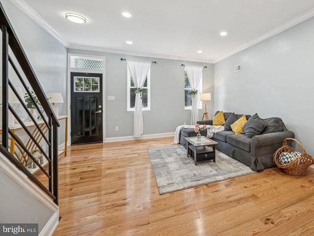 1317 S 19TH ST, Philadelphia, PA 19146