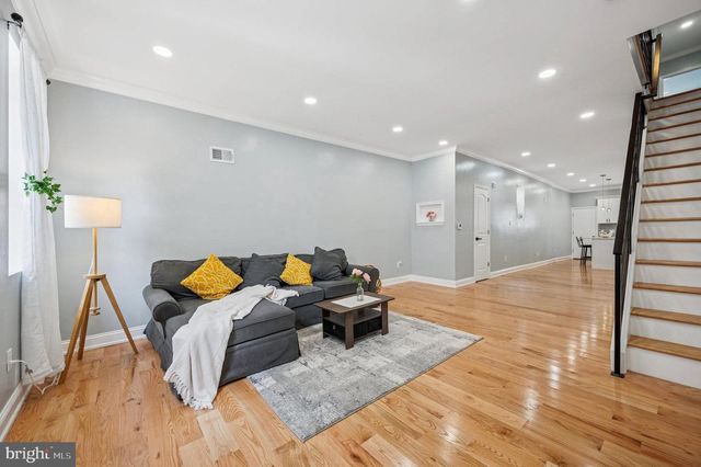 1317 S 19TH ST, Philadelphia, PA 19146