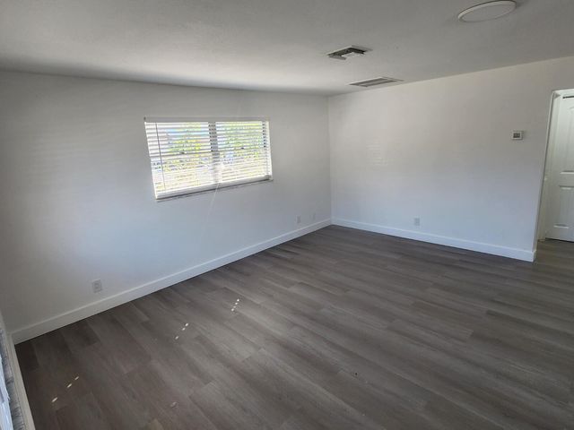 1617 N J Street, Lake Worth, FL 33460