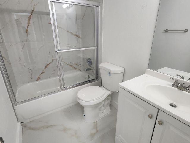 1617 N J Street, Lake Worth, FL 33460