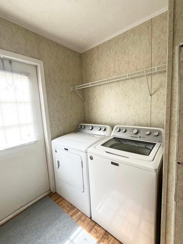 10407 County Line Rd., Hemingway, SC 29554