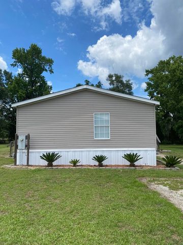 10407 County Line Rd., Hemingway, SC 29554