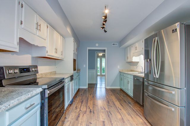 1506 Ventura Place, Mount Pleasant, SC 29464