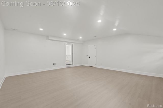 5671 Shadow Lane, Bloomfield Hills, MI 48302