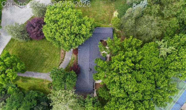 5671 Shadow Lane, Bloomfield Hills, MI 48302