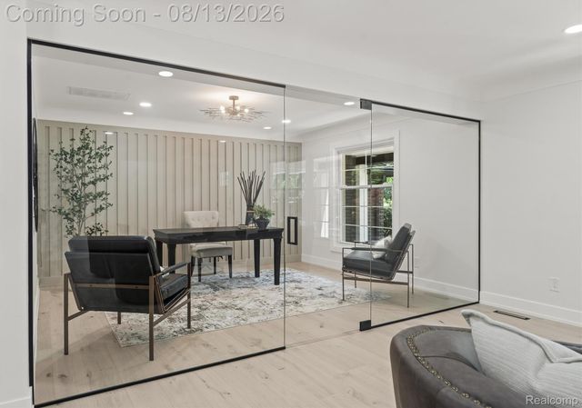 5671 Shadow Lane, Bloomfield Hills, MI 48302