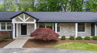 5671 Shadow Lane, Bloomfield Hills, MI 48302