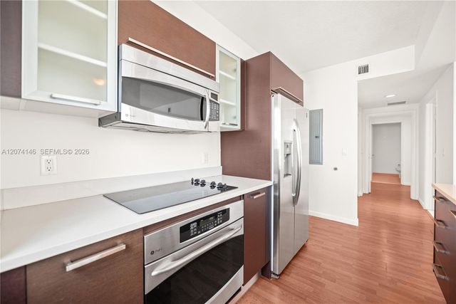 333 NE 24th Street 1401, Miami, FL 33137