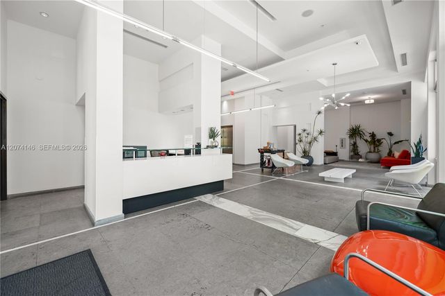 333 NE 24th Street 1401, Miami, FL 33137