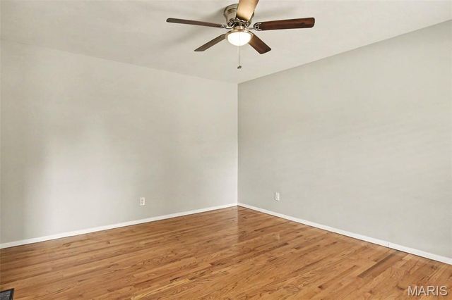 1536 Coachway Lane, Hazelwood, MO 63042