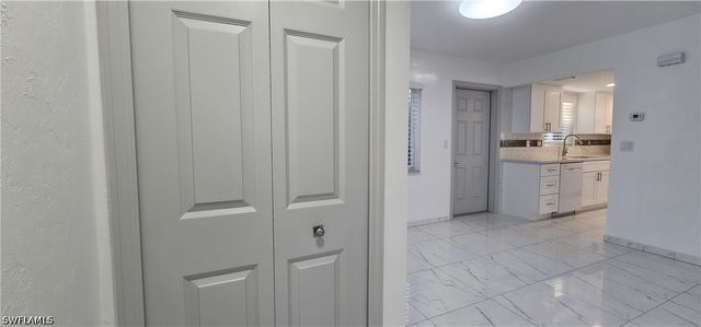 1251 7th AVE N 303, Naples, FL 34102
