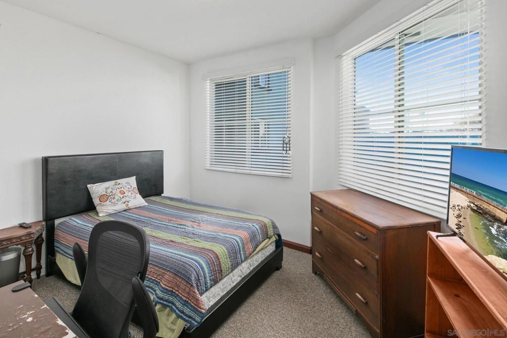 Image 10 of property listing at 3950 Ohio St 225, San Diego, CA 92104