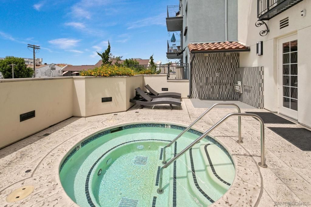 Image 20 of property listing at 3950 Ohio St 225, San Diego, CA 92104