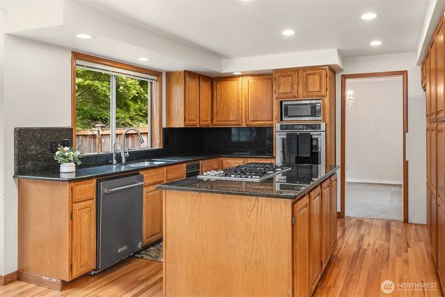 11828 43rd Drive SE, Everett, WA 98208