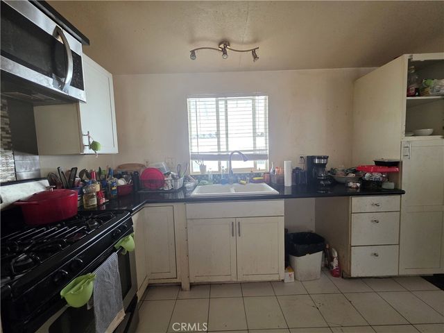 24200 Walnut 52, Torrance, CA 90501