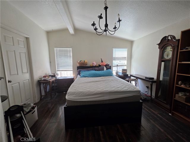 24200 Walnut 52, Torrance, CA 90501