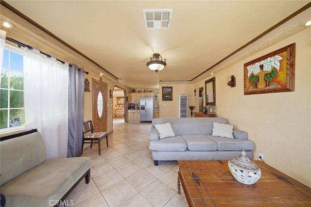 829 S Kenmore, Anaheim, CA 92804