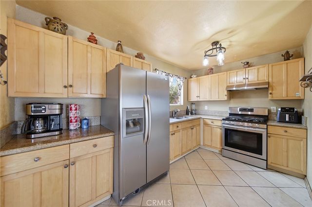 829 S Kenmore, Anaheim, CA 92804