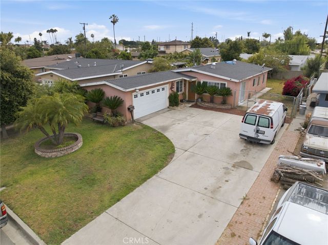 829 S Kenmore, Anaheim, CA 92804
