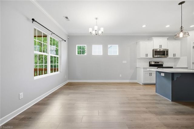 1739 Ramhurst Drive, Clemmons, NC 27012