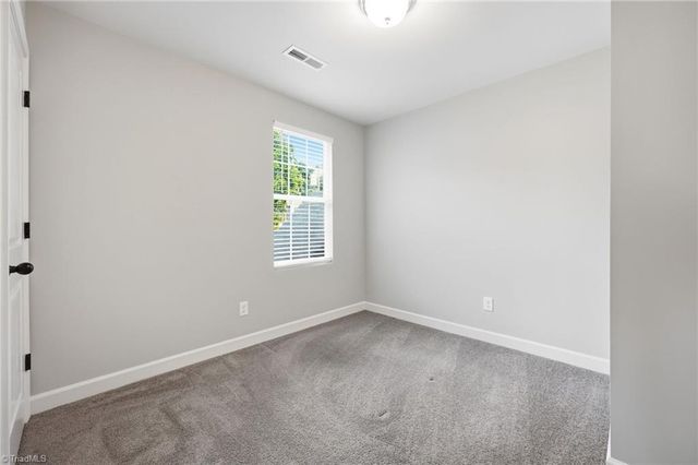 1739 Ramhurst Drive, Clemmons, NC 27012