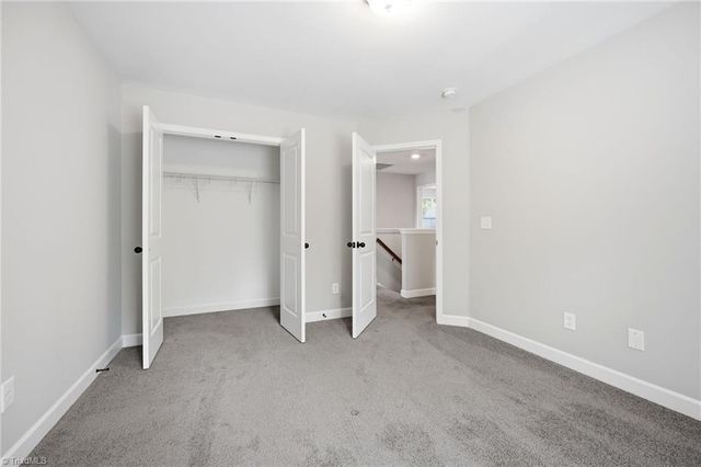 1739 Ramhurst Drive, Clemmons, NC 27012