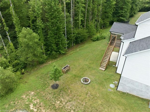 1739 Ramhurst Drive, Clemmons, NC 27012