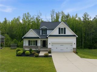 1739 Ramhurst Drive, Clemmons, NC 27012