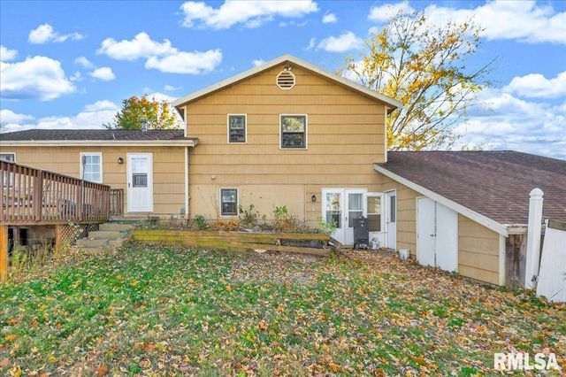 2109 GLENVIEW Drive, Pekin, IL 61554