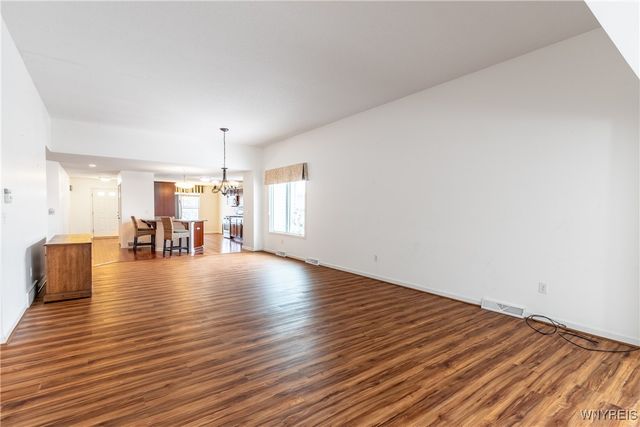 14 Wetherby Way, Lancaster, NY 14086