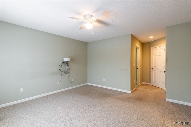 14 Wetherby Way, Lancaster, NY 14086