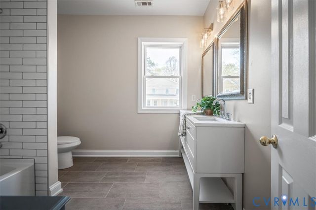 307 W 26th St, Richmond, VA 23225