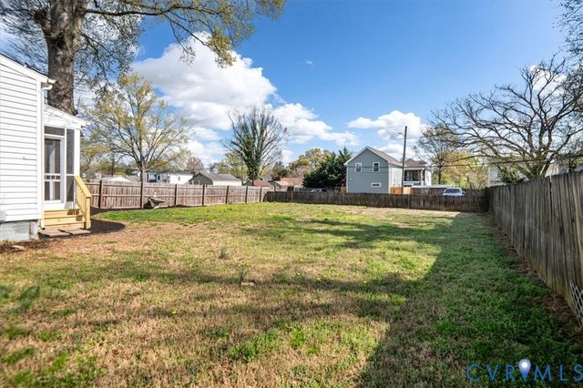 307 W 26th St, Richmond, VA 23225