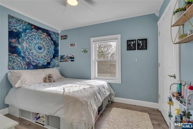 85 Larsen Road, West Milford, NJ 07480