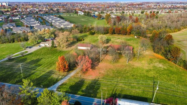 2392 London Groveport Road, Grove City, OH 43123
