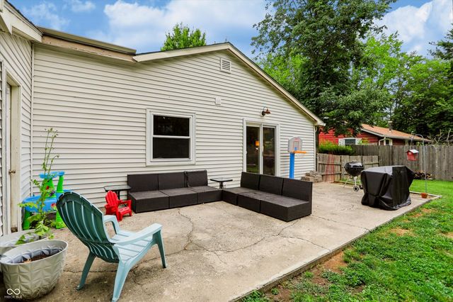 1515 W 75th Place, Indianapolis, IN 46260