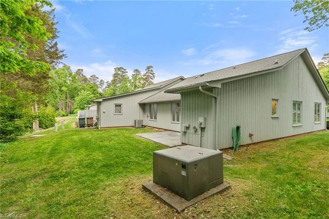 2704 Spring Bridge Trail, Greensboro, NC 27410